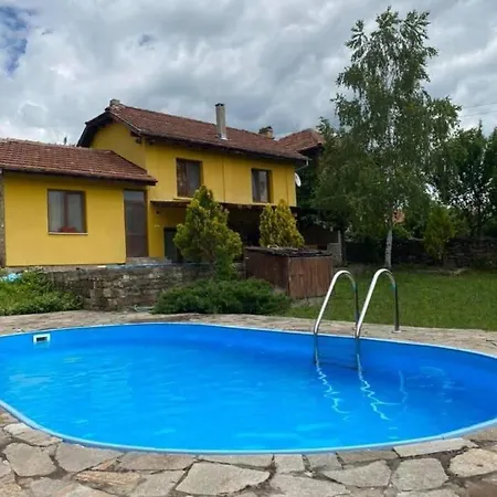 Velikovi Koevtsi