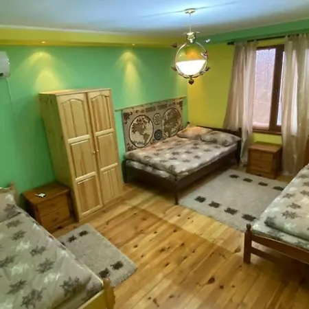 Velikovi Villa