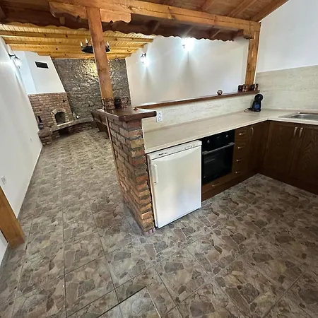 빌라 Velikovi Koevtsi